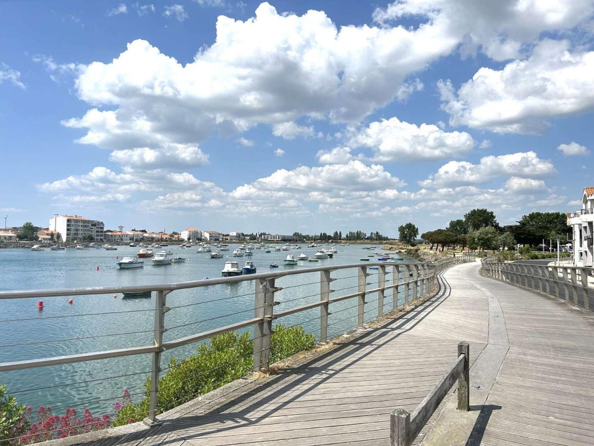 Spacieux Appartement Centre-Ville, 5 Couchages, Proche Plage - Fr-1-224-800 サン・ジル・クロワ・ド・ヴィ エクステリア 写真